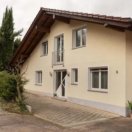 Weingut Ringwald דירה